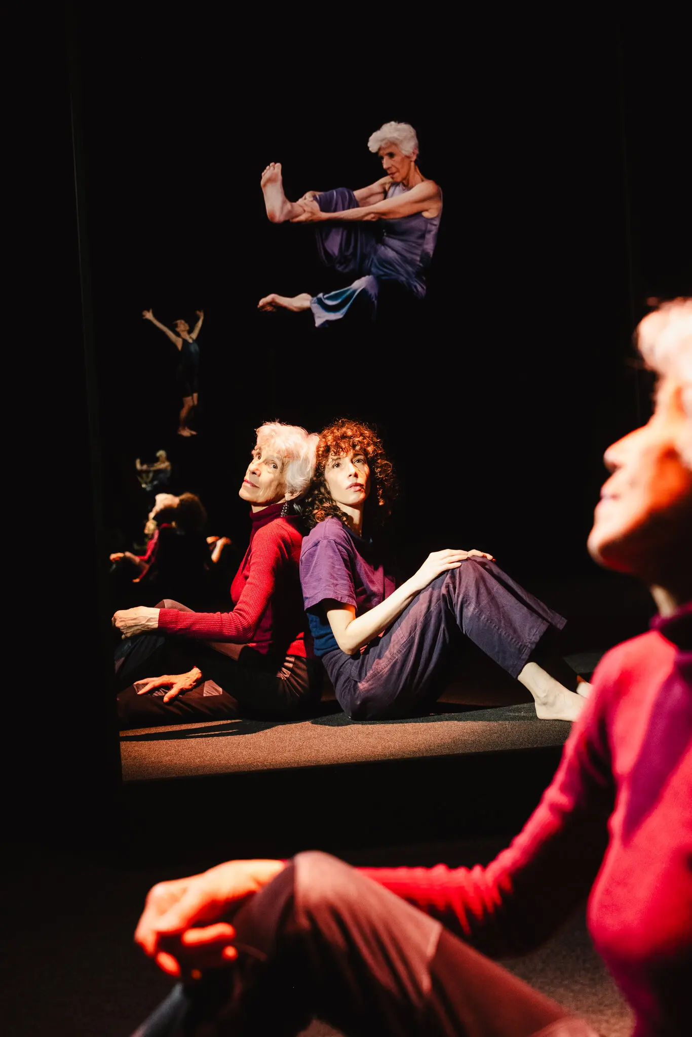 Dance performance of Convulsive States in the NYT